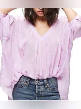 Free People Catch Me If You Can Lilac V-Neck Tunic Top